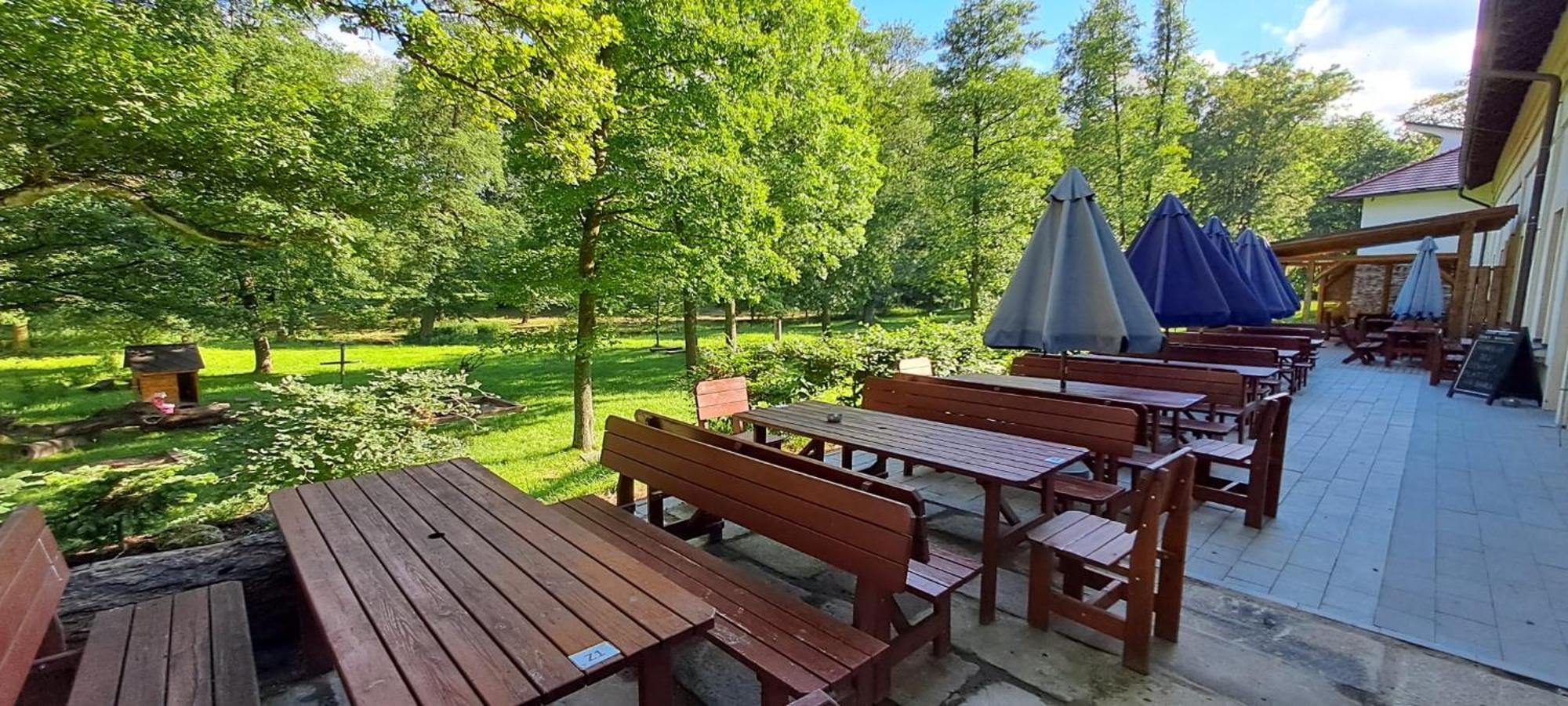 Pivovar A Penzion Grasel Český Rudolec Kültér fotó